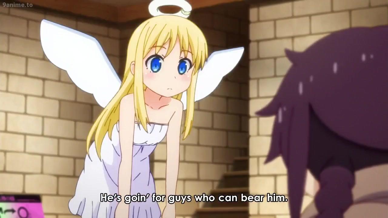 Порно видео ролик: Зрелая сучка в чулках окровенно дрочит очень сильно растянутую пиздень