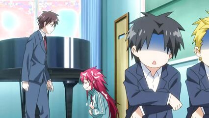 Малышка без проблем присела на лицо любовника для хорошего кунилингуса